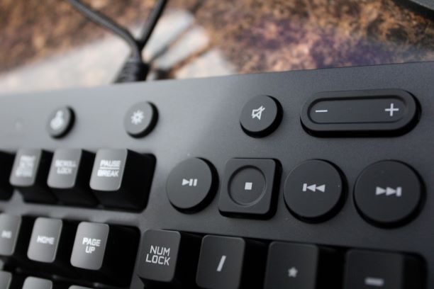 5 Best Keyboards with Dedicated Media Keys