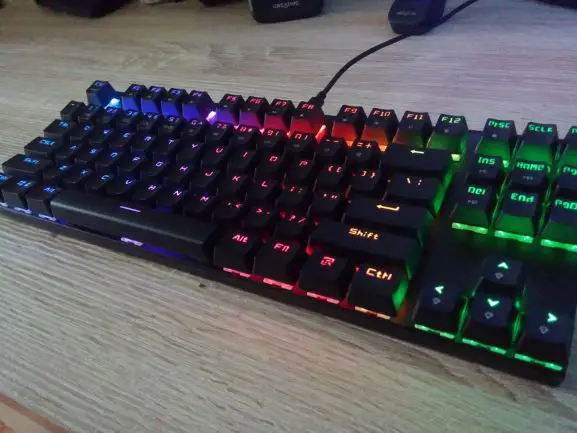 Motospeed CK101 Mechanical RGB Keyboard