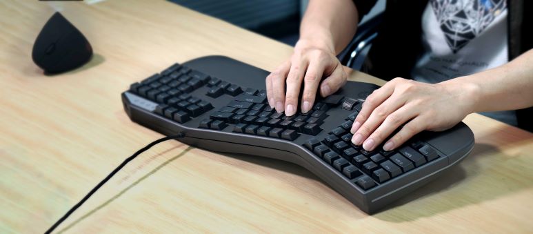 Are Ergonomic Keyboards Really Worth it